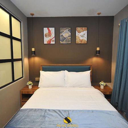 Skye Hotel Sunway Petaling Jaya Esterno foto