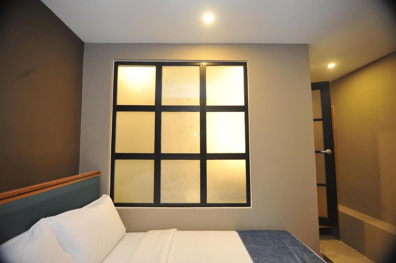 Skye Hotel Sunway Petaling Jaya Esterno foto